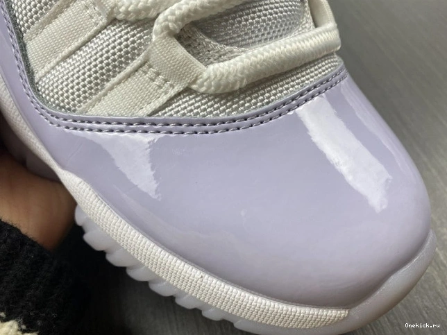One Kick Air Pure WMNS Low AH7860-101 11 Jordan Violet 0802